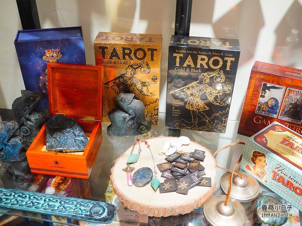 2024033104 How to learn Tarot divination scaled kiwi