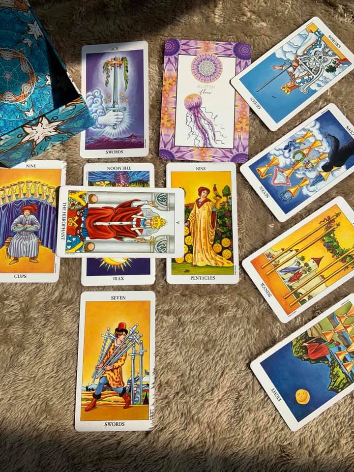 2021070801 How to learn Tarot divination by Joy91